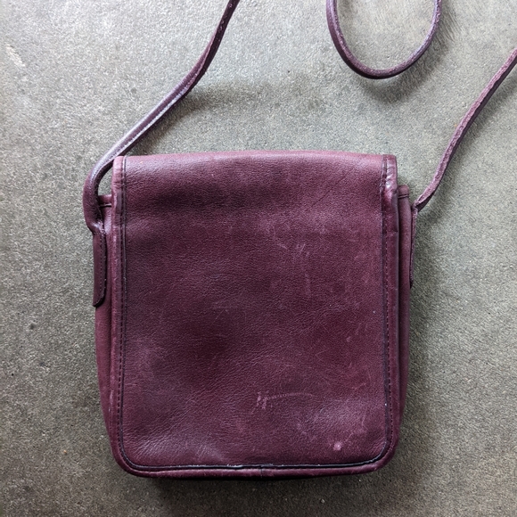 Vintage Coach Compact Pouch №9620 in Burgundy - Picture 2 of 4